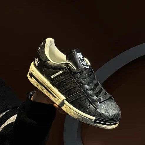 Adidas SuperStar Neighbor