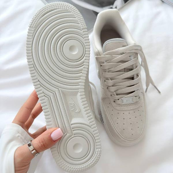 Nike AF1 Beige Carnaza