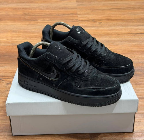 Nike Air Force One 07 / Patent Black