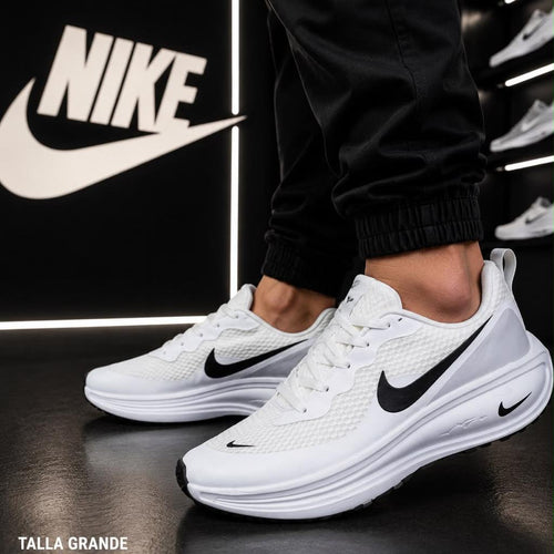 Nike Revolution Blanco Talla+