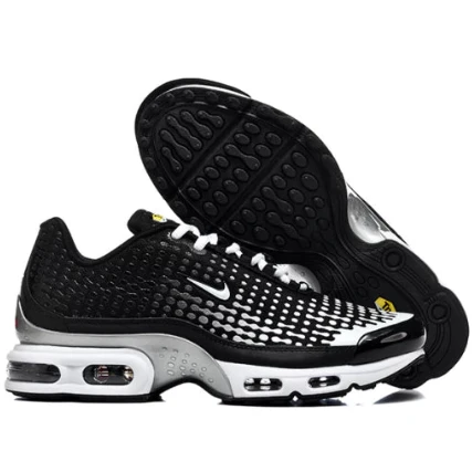 Nike Air Max Plus Negro/Blanco
